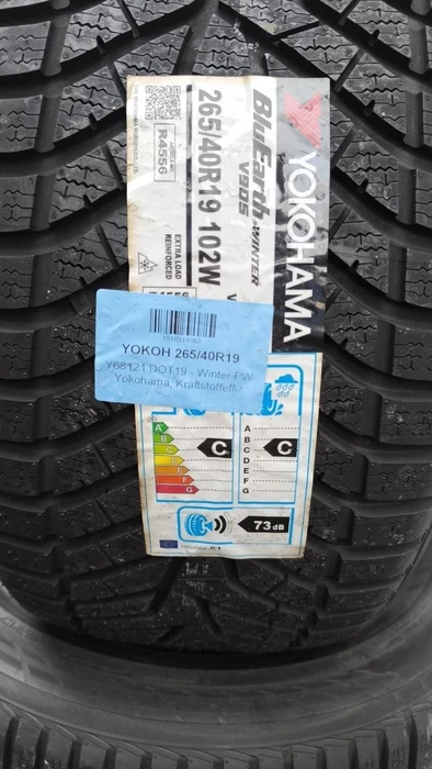 Yokohama BluEarth.Winter V905 265/40 R19 102W XL