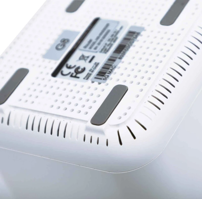 Intellinet Mesh WLAN-Set, Router und 2x Repeater Set, 3er-Bundle