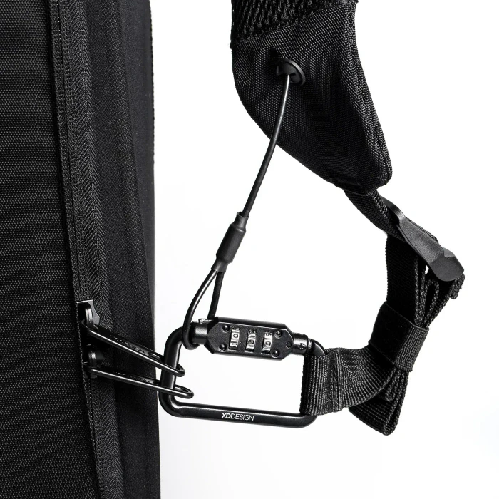 XD Design 16" Bobby Bizz 2.0 Rucksack, schwarz