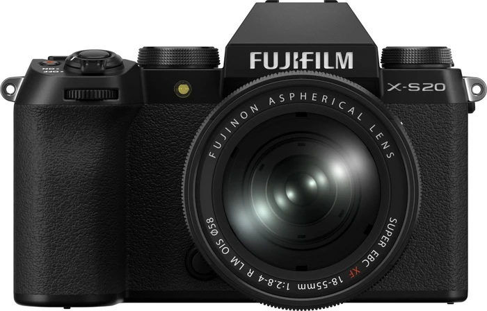 Fujifilm X-S20 mit Objektiv Fujinon XF 18-55mm 2.8-4.0 R LM OIS
