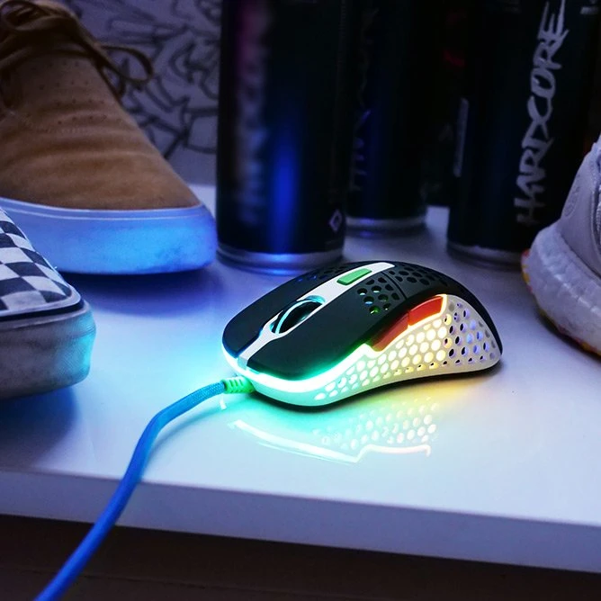 Xtrfy M4 RGB Street Limited Edition, USB