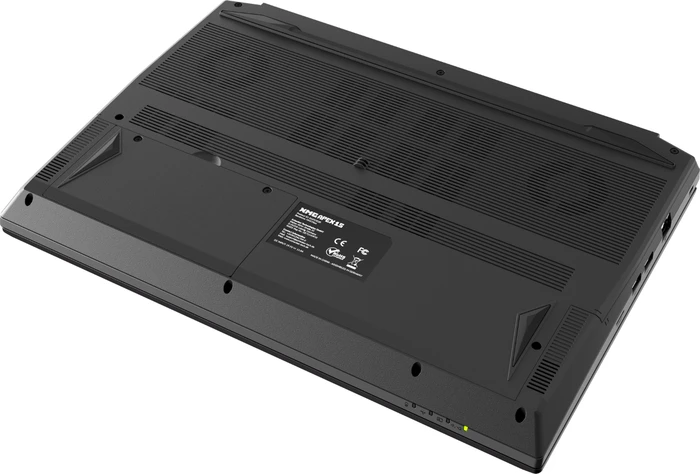 Schenker XMG Apex 15-E20rrw, Ryzen 9 3900, 16GB RAM, 1TB SSD, GeForce RTX 2060, DE
