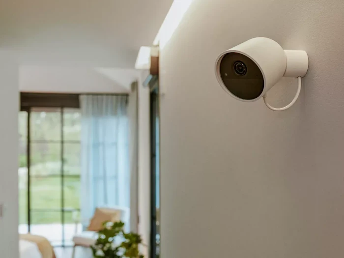Philips Hue Secure 2K Kamera, kabelgebunden, weiß