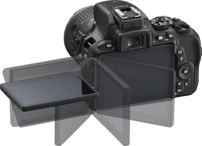 Nikon D5500 schwarz mit Objektiv AF-S DX 18-55mm 3.5-5.6 G II VR und AF-S DX 55-300mm 4.5-5.6 G ED VR