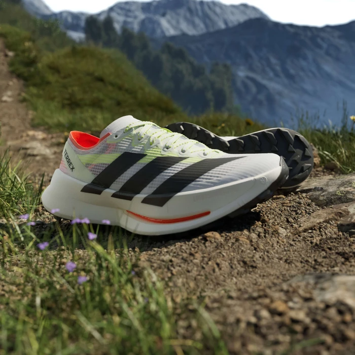 adidas Terrex Agravic Speed Ultra 2 cloud white/core black/semi impact orange (Herren)