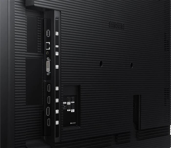 Samsung QH65R, 64.5"
