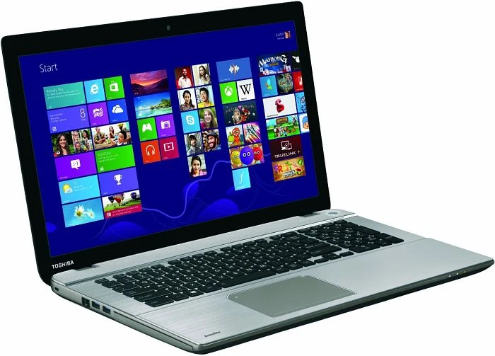 Toshiba Satellite P70-A-126, silber, Core i7-4700MQ, 32GB RAM, 256GB SSD, 3TB HDD, GeForce GT 745M, DE
