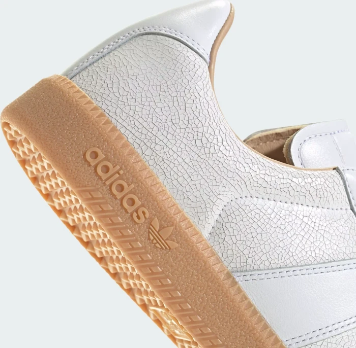adidas BW Army cloud white/gum (Damen)