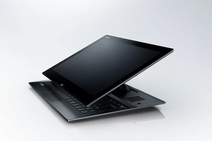 Sony Vaio Duo 13 SVD1322U9E, schwarz, Core i5-4200U, 8GB RAM, 128GB SSD, UMTS, DE