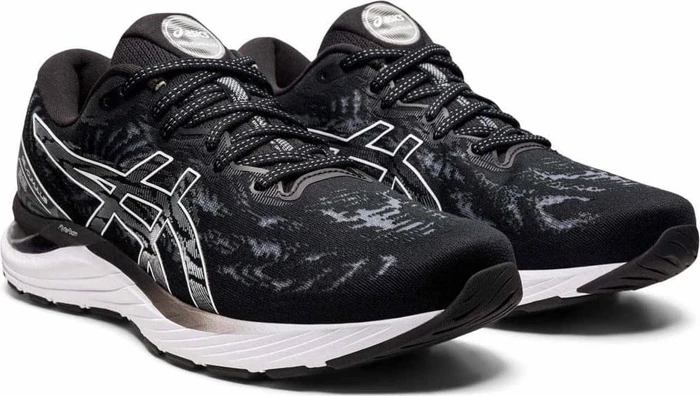 Asics Gel-Cumulus 23 schwarz/weiß (Herren)