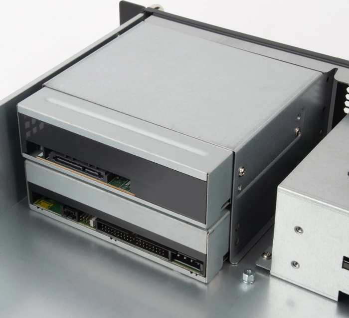 SilverStone RM23-502-MINI, Rackmount Storage, schwarz/grau, 2HE, ATX