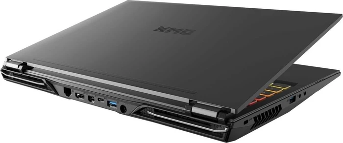 Schenker XMG PRO 15-M19, Core i7-9750H, 8GB RAM, 250GB SSD, GeForce RTX 2060, DE
