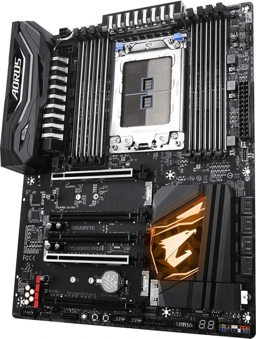GIGABYTE X399 AORUS Pro (AMD TR4)