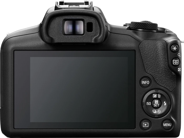 Canon EOS R100 mit Objektiv RF-S 18-45mm 4.5-6.3 IS STM