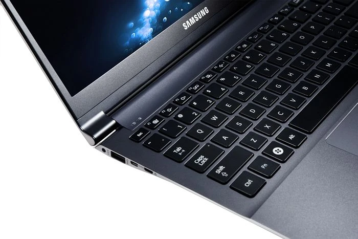 Samsung ATIV Book 9 - 900X3E, Core i5-3317U, 4GB RAM, 128GB SSD, DE