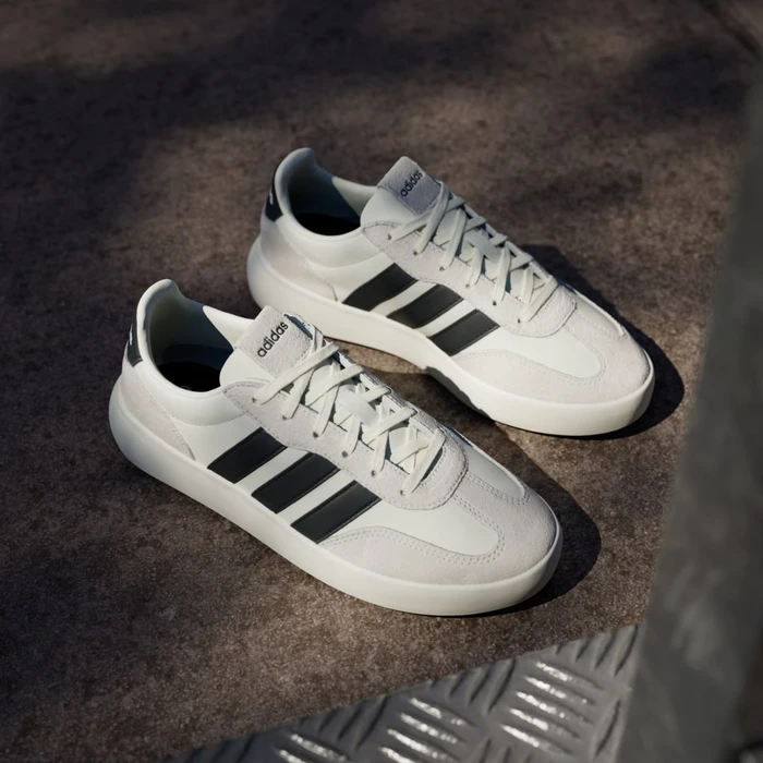 adidas Barreda Decode off white/core black (Damen)