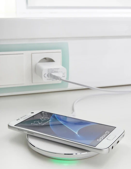 Intenso Wireless Charger WA1 weiß