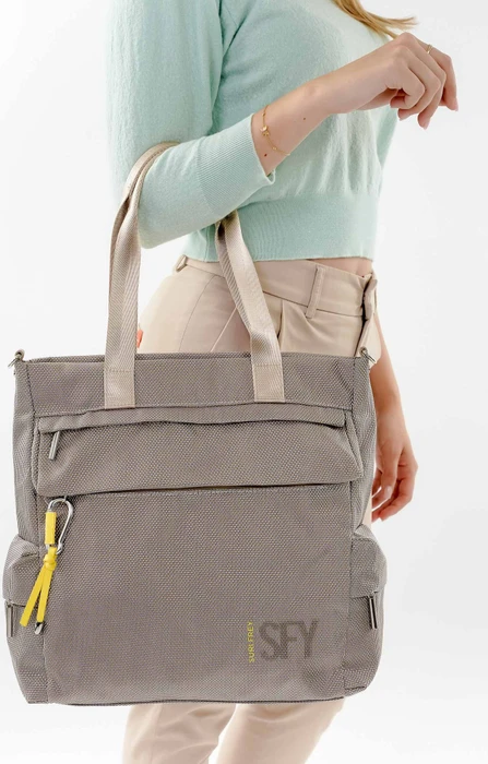 Suri Frey Sports Marry Big Shopper sand
