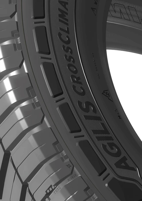 Michelin Agilis CrossClimate 225/65 R16C 112/110R