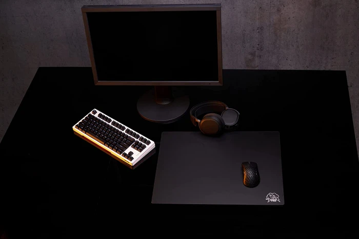 SkyPAD Glass 3.0 XL Gaming-Mauspad aus gehärtetem Glas, 500x400mm, Cloud Logo, schwarz
