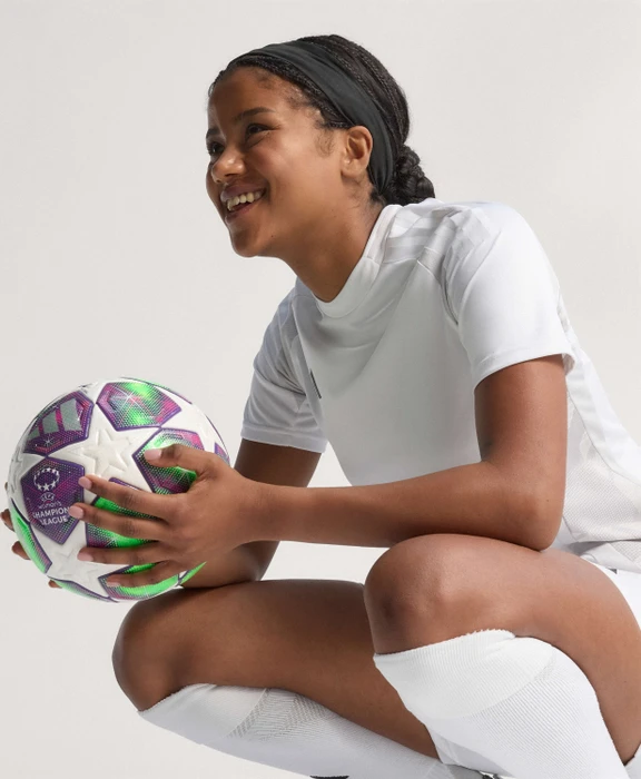 adidas UWCL 25/26 League Stage Pro Fußball
