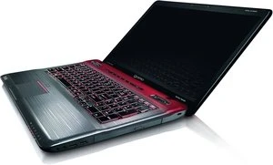 Toshiba Qosmio X770-10J, Core i7-2630QM, 8GB RAM, 4GB SSD, 1TB HDD, GeForce GTX 560M, DE