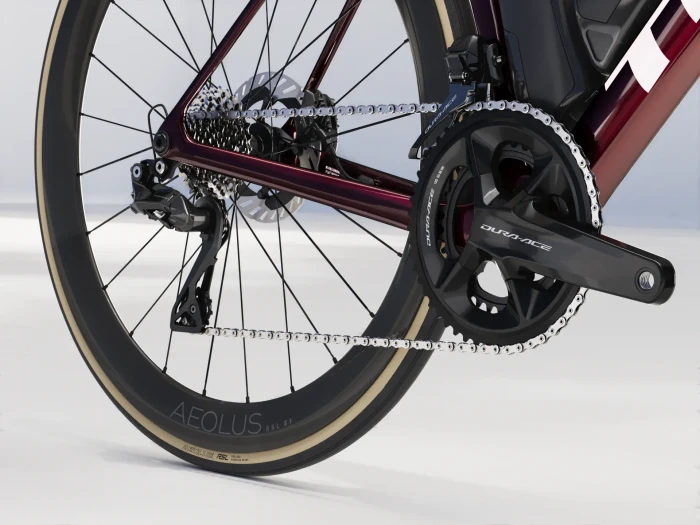 Trek Madone SLR 9 Gen 8 carbon red smoke Modell 2025