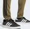 adidas Basic 3-Streifen Tricot Trainingsanzug olive strata (Herren) Vorschaubild