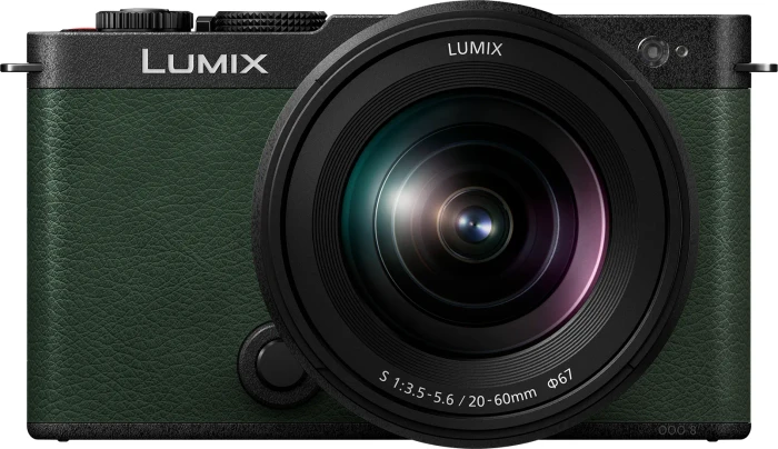 Panasonic Lumix DC-S9 grün mit Objektiv Lumix S 20-60mm 3.5-5.6