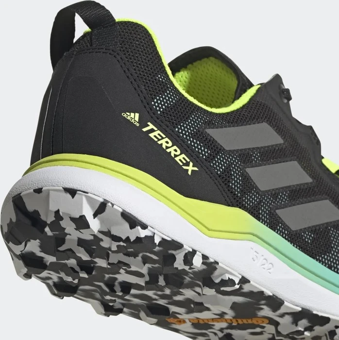 adidas Terrex Agravic GTX core black/grey four/solar yellow (Herren)
