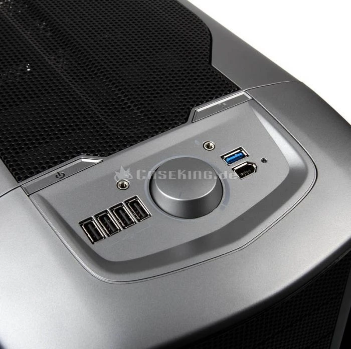 Corsair Graphite Series 600T silber, Acrylfenster