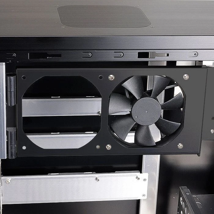 Lian Li PC-10NB schwarz