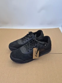 Specialized 2FO Roost Flat black/slate
