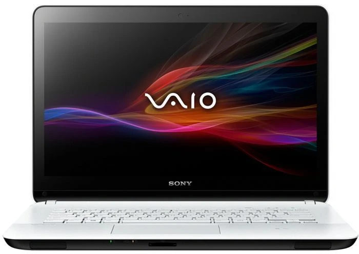 Sony Vaio Fit 15E, weiß, Pentium 987, 4GB RAM, 500GB HDD, GeForce GT 740M, DE
