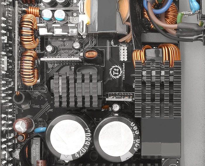Thermaltake ToughPower GF3 1350W, ATX 3.0