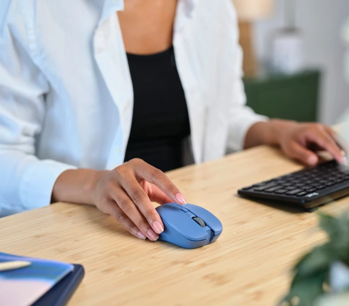 Trust Mydo Silent Wireless Mouse blau, ECO zertifiziert, USB