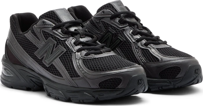 New Balance 740 schwarz