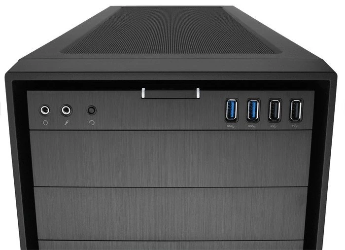 Corsair Obsidian 750D Airflow Edition, Acrylfenster
