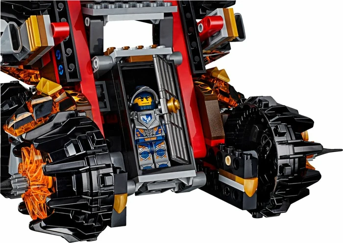 LEGO Nexo Knights - General Magmars Schicksalsmobil
