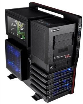 Thermaltake Level 10 GT LCS 2.0, Acrylfenster