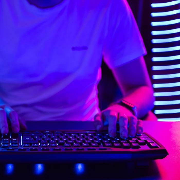 Hama uRage Exodus 300 Gaming Keyboard, LEDs RGB, USB, DE