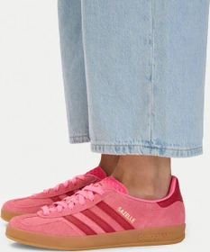 adidas Gazelle Indoor lucid pink/team victory red/gold metallic (Junior)