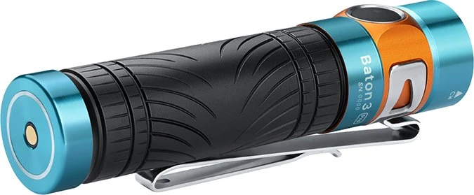 OLight Baton 3 Pro Taschenlampe roadster