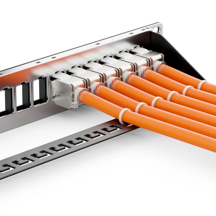 deleyCON Patchpanel für Keystone Module 19", 1HE, schwarz, inkl. RJ-45 Cat6a Module, 24-Port, 19", 1HE