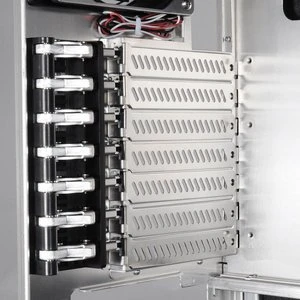 Lian Li PC-B10B schwarz, schallgedämmt