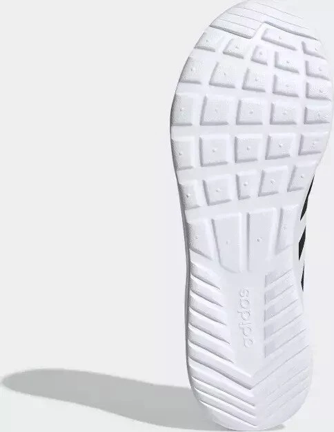 adidas QT Racer 2.0 core black/cloud white/onix (Damen)