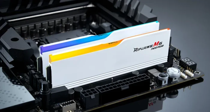G.Skill Ripjaws M5 Neo RGB weiß UDIMM 32GB Kit, DDR5-6000, CL36-36-36-96