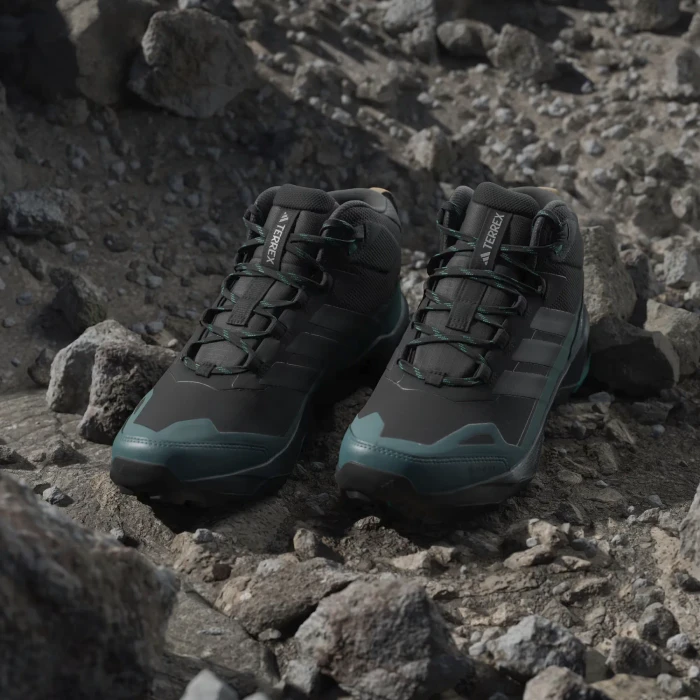 adidas Terrex Skychaser AX5 Mid GTX core black/carbon/pure teal (Herren)