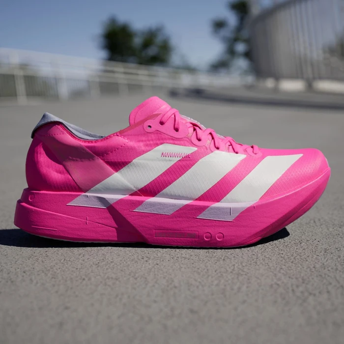 adidas Adizero Adios Pro 4 shock pink/zero metalic/aurora plum (Herren)
