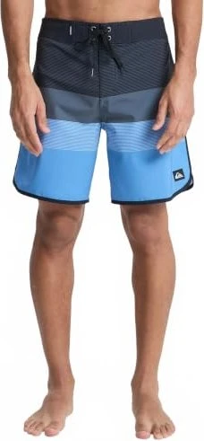Quiksilver Surfsilk Scallop 18" Badeshorts black tijuana (Herren)